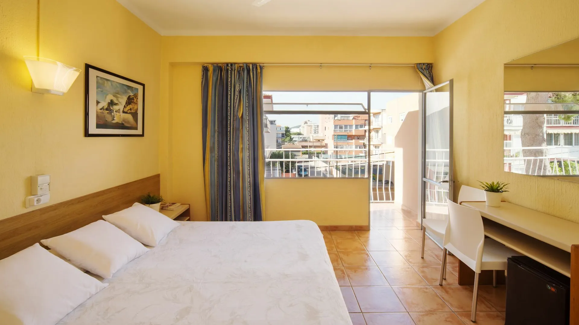 מלון Palmanova Hsr Gil (Adults Only)